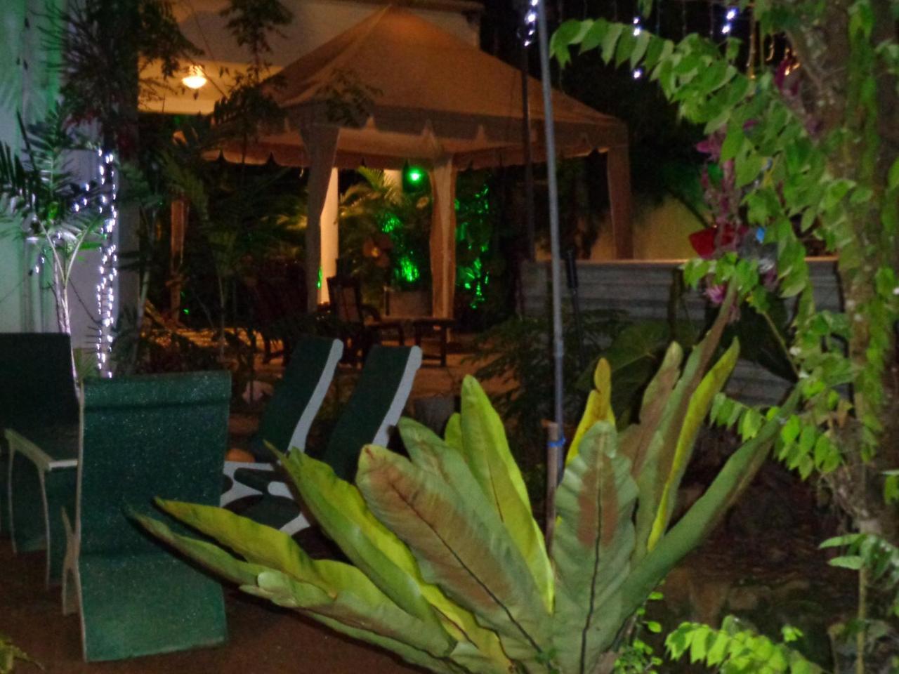 Nooit Gedacht Holiday Resort Unawatuna Exterior photo