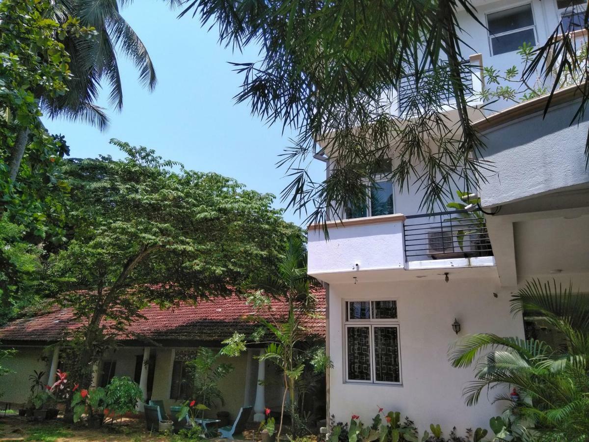 Nooit Gedacht Holiday Resort Unawatuna Exterior photo